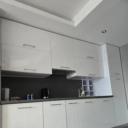 J&b Marea Apartman *